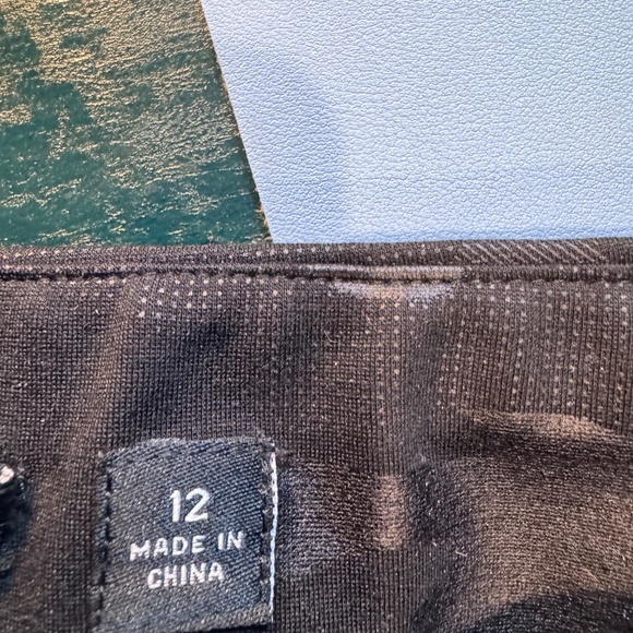 Insight smart pull on metallic camoflaugh Ladies pants size 12 - Picture 4 of 6